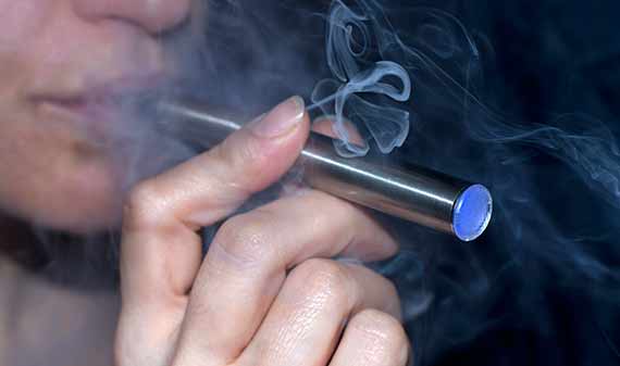 Dampen fra e-cigaretter påvirker tilsyneladende immunsystemet.