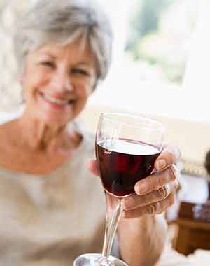 Lidt rødvin beskytter mod brystkræft